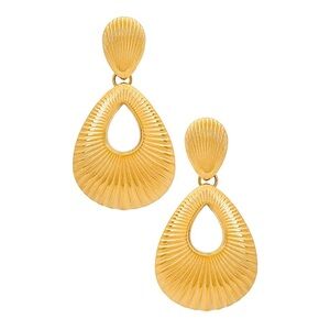 Petite Moments Darcy Earrings in Gold